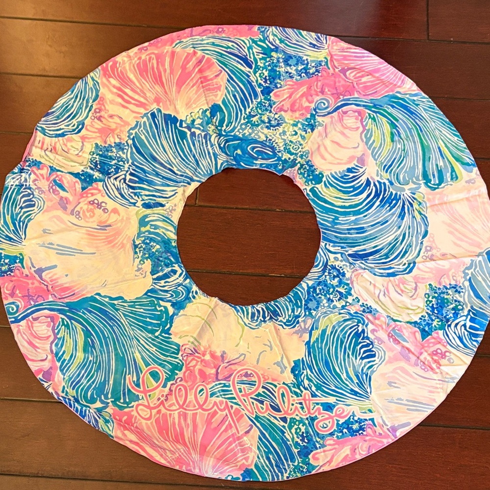 Lilly Pulitzer Pink and Blue Patterned float